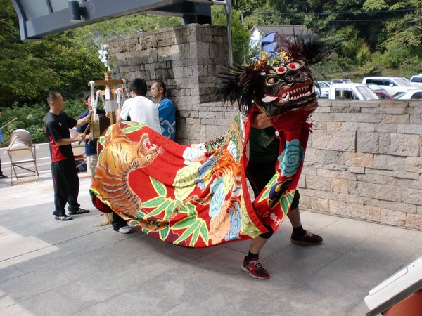 獅子舞